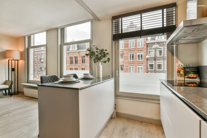 Foto 4 van Albert Cuypstraat 166-C