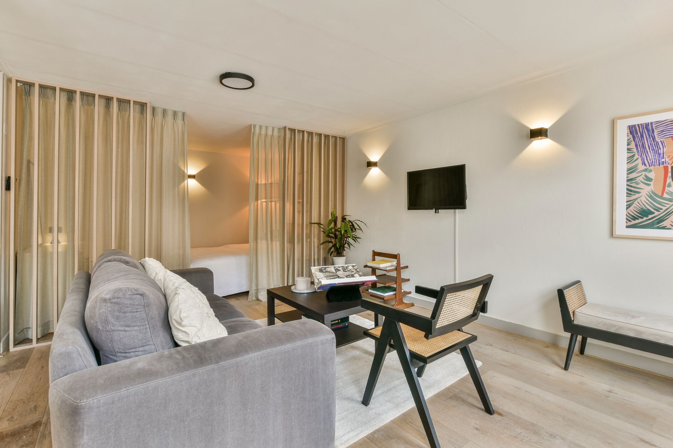 Foto 6 van Albert Cuypstraat 166-C