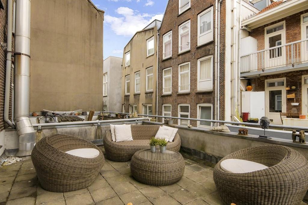 Foto 12 van Albert Cuypstraat 166-C