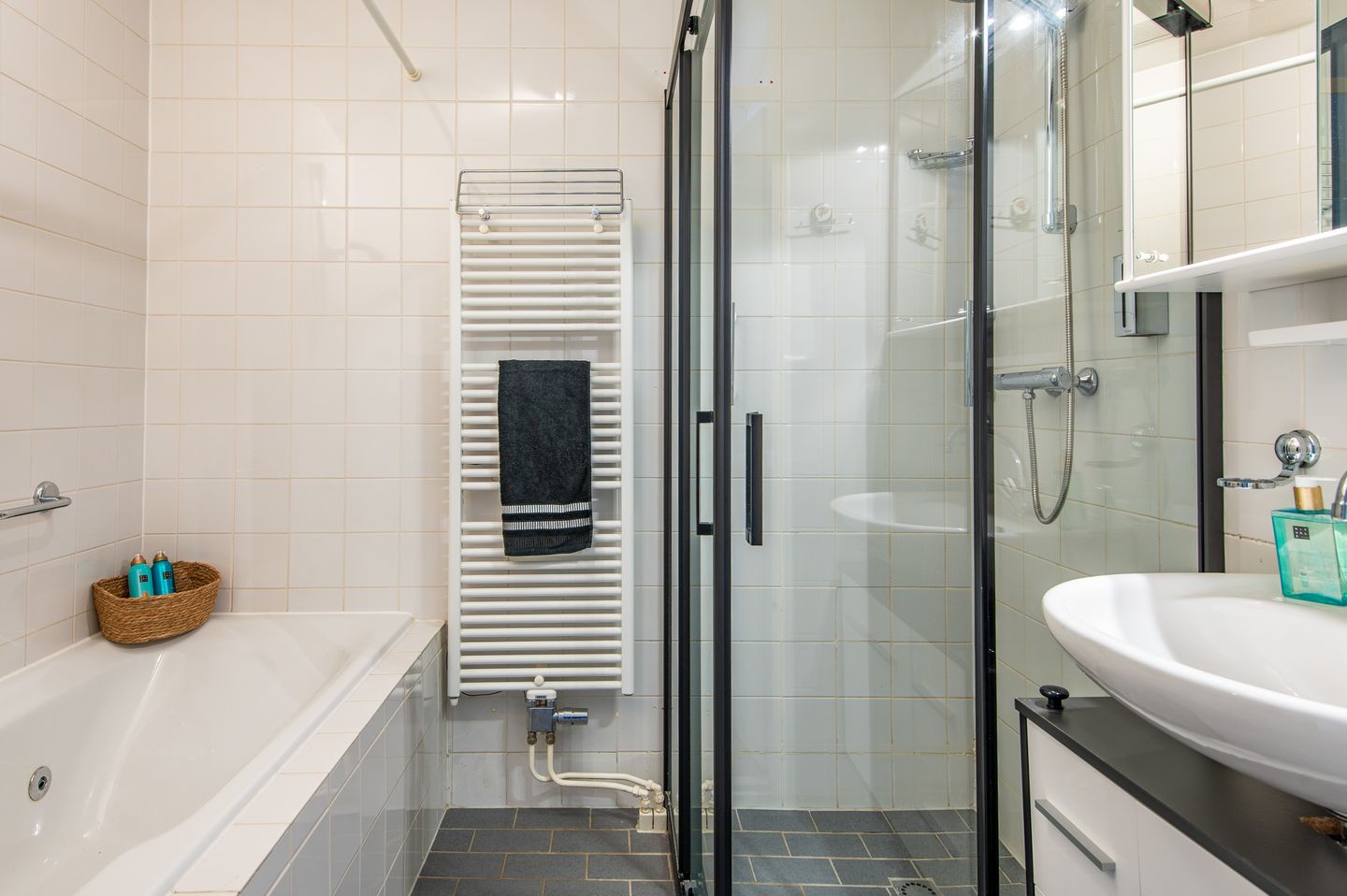 Photo 19 of Nassaustraat 110