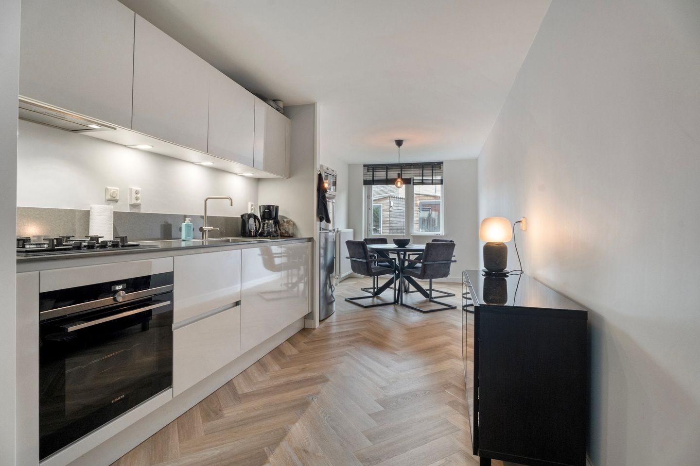 Foto 10 van De Vergulde Wagen 88