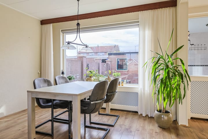 Foto 13 van Lijsterstraat 4