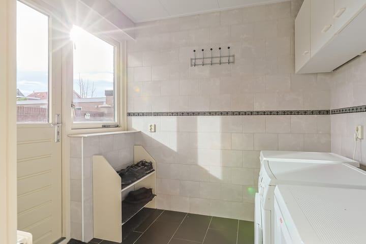 Foto 16 van Lijsterstraat 4