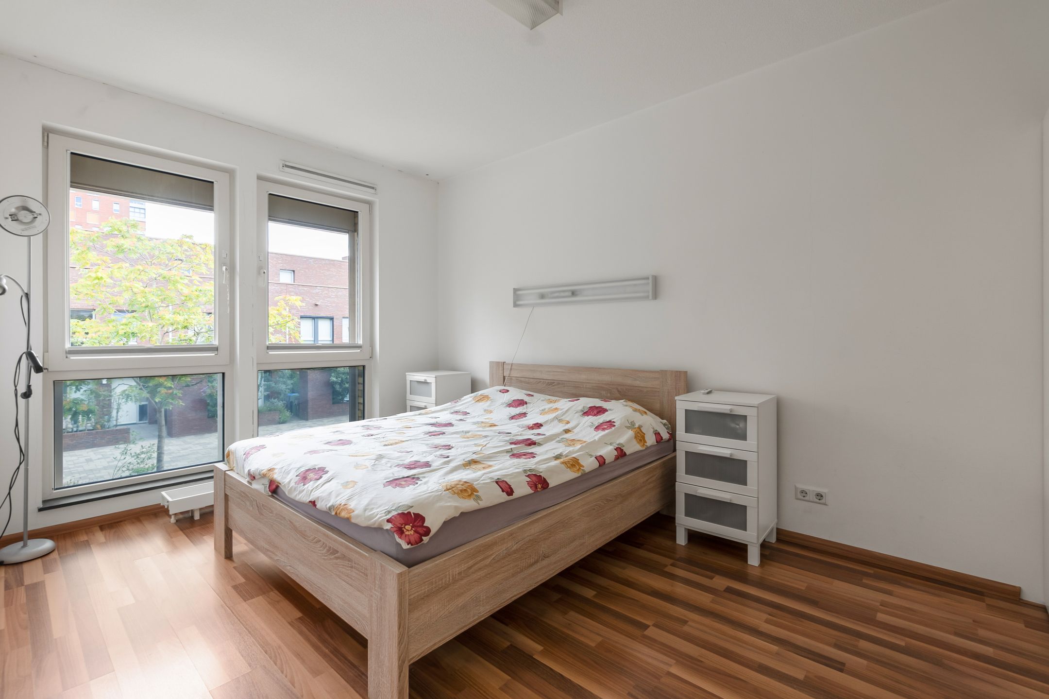 Photo 36 of Onyxstraat 12