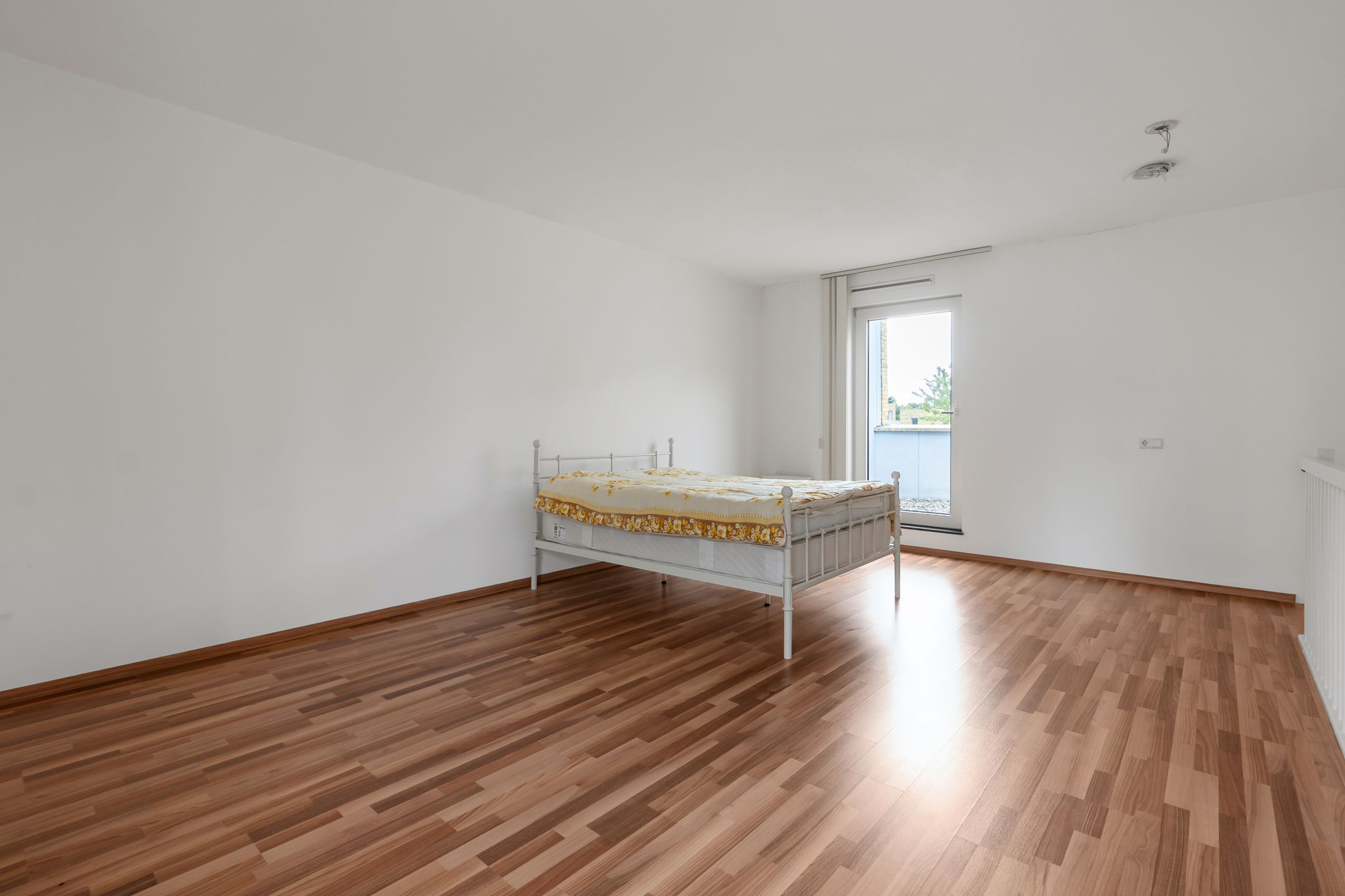 Photo 48 of Onyxstraat 12