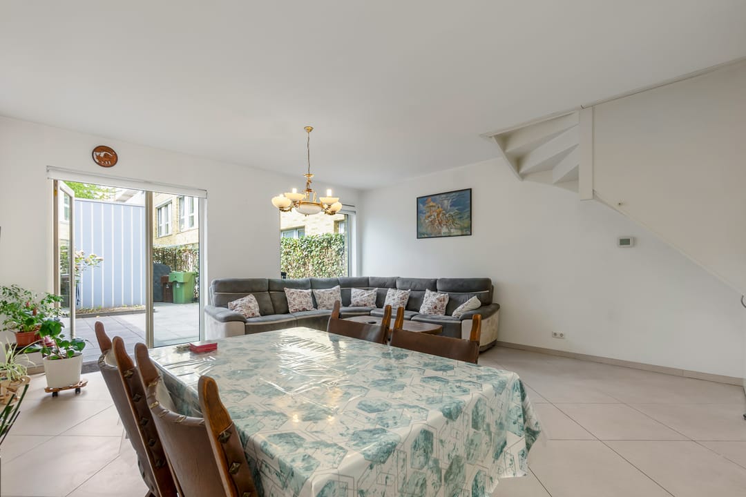 Photo 11 of Onyxstraat 12