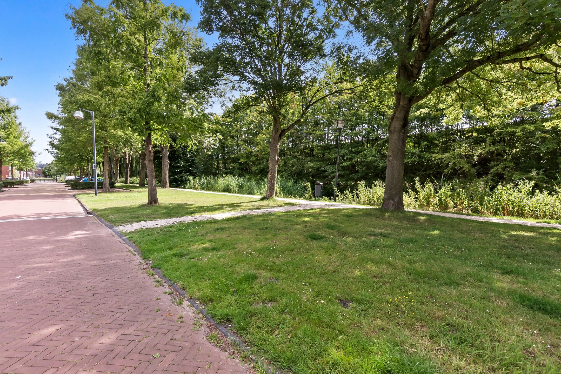 Photo 60 of Onyxstraat 12