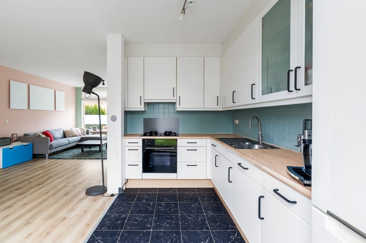 Photo 11 of Willem Alexanderstraat 7