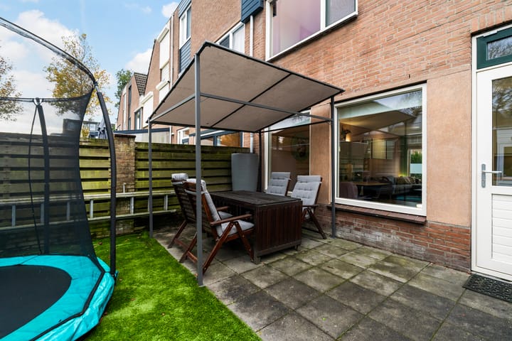 Photo 12 of Willem Alexanderstraat 7