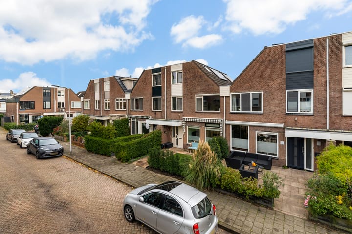 Photo 32 of Willem Alexanderstraat 7