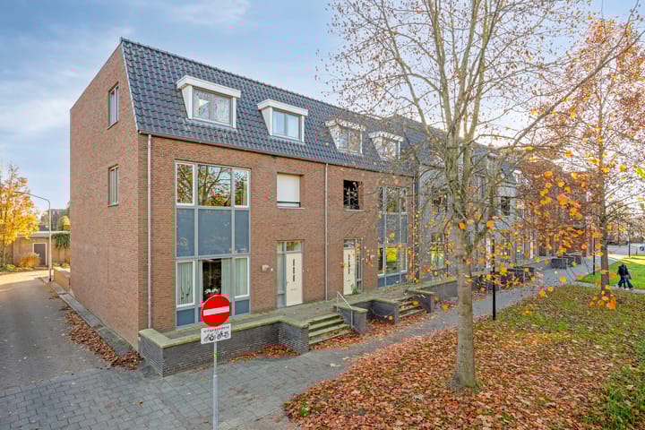 Photo 13 of De Beekgraaf 36