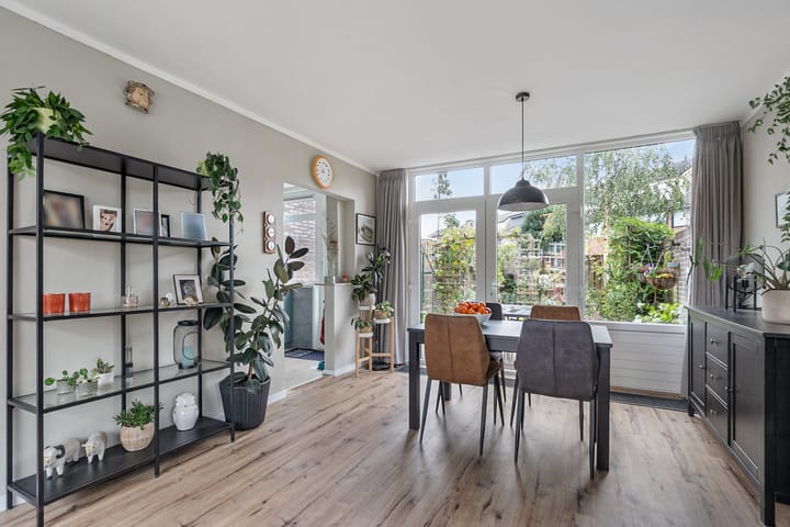 Foto 10 van Mezenlaan 38