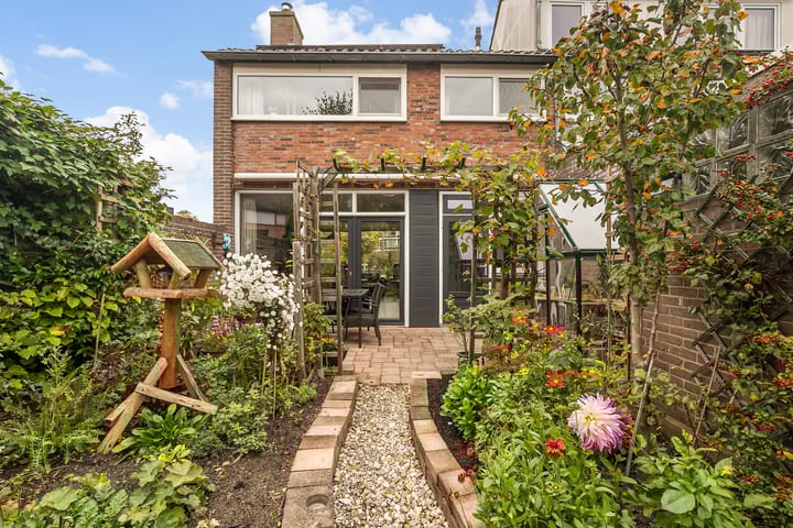 Foto 19 van Mezenlaan 38