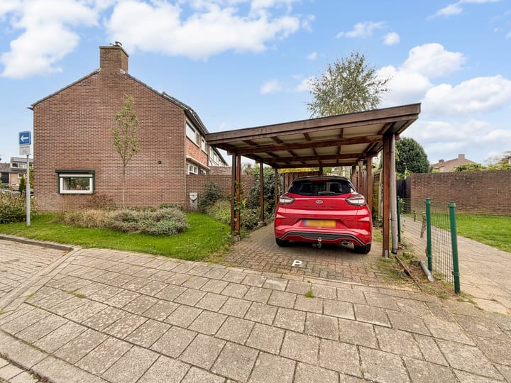 Foto 31 van Mezenlaan 38