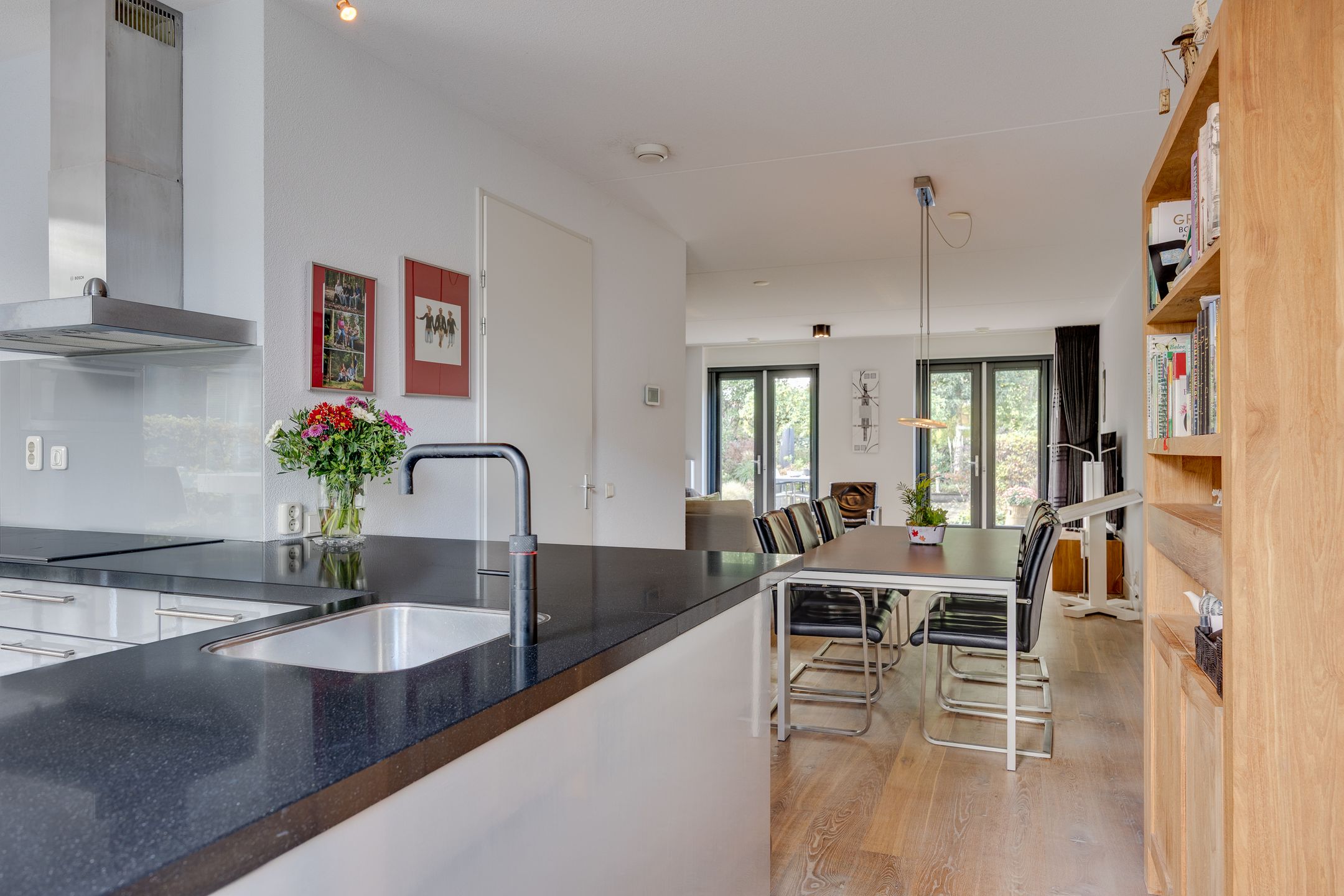 Photo 12 of Veenslagen 57