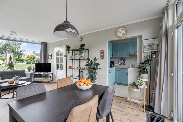 Foto 11 van Mezenlaan 38