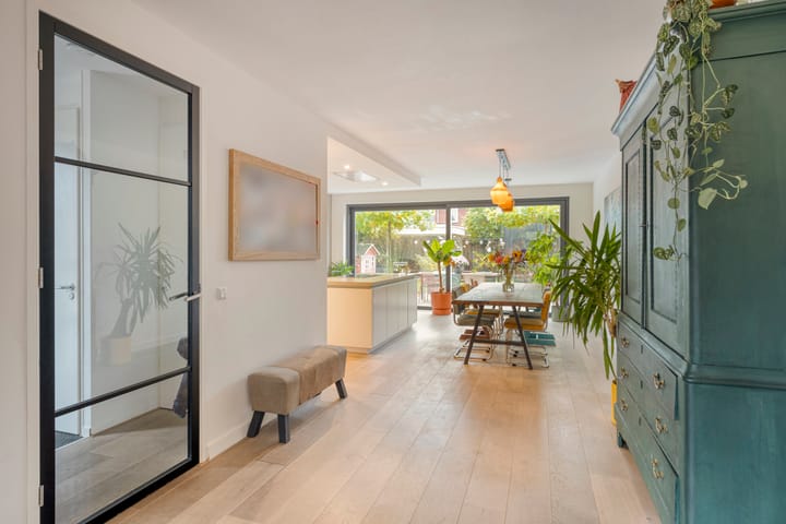 Photo 10 of P C Stamstraat 84-A