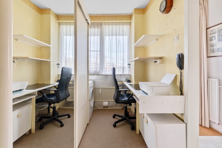 Photo 41 of Apollolaan 628