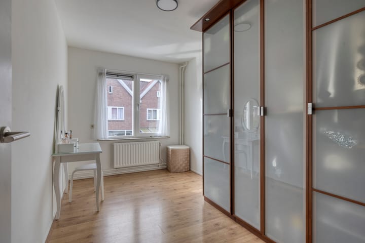 Foto 23 van Roerstraat 106