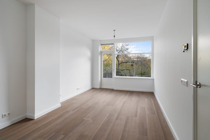 Photo 3 of Marconistraat 103-B