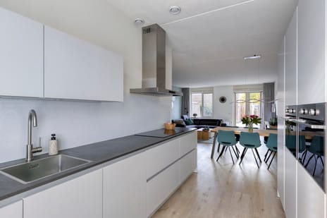 Remus 140 tertiary image