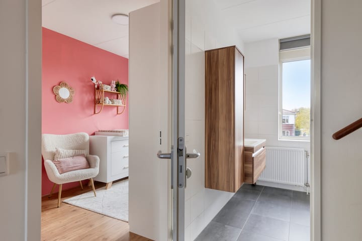 Photo 20 of Remus 140