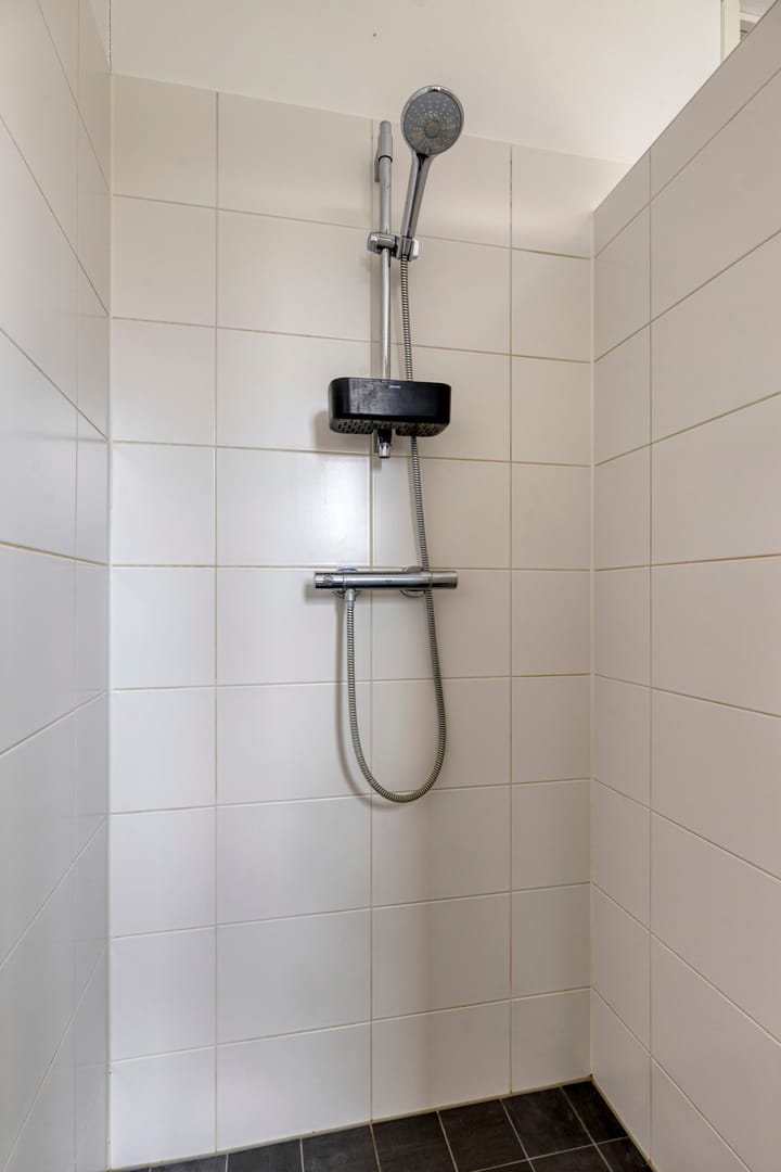 Photo 24 of Remus 140