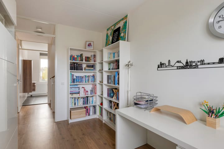 Photo 31 of Remus 140