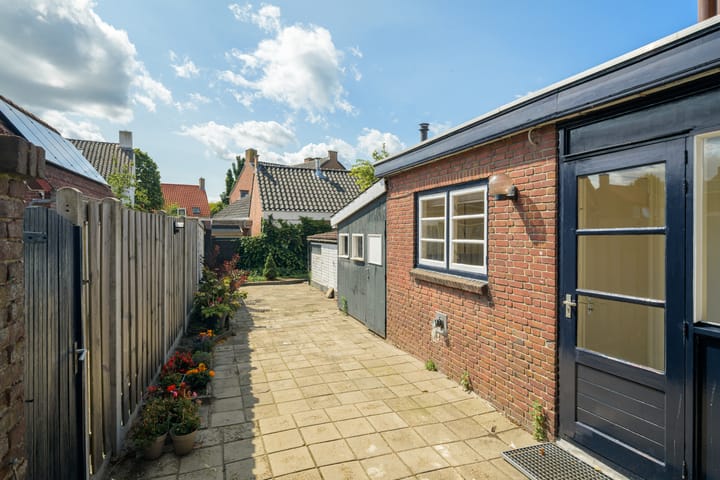 Photo 30 of Canadalaan 36