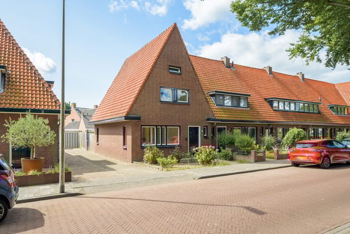 Photo 46 of Canadalaan 36