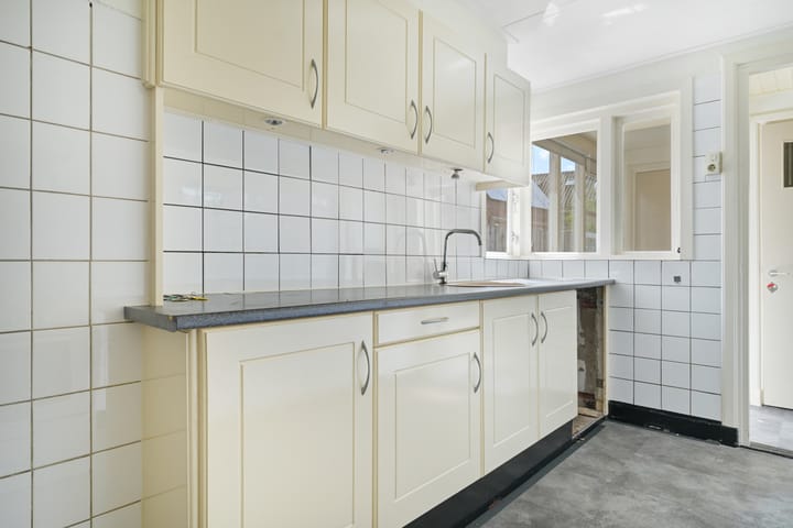 Photo 13 of Canadalaan 36