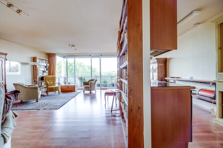 Photo 6 of Adriaan van Bergenstraat 62