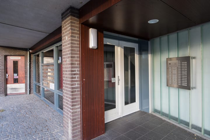 Photo 32 of Adriaan van Bergenstraat 62
