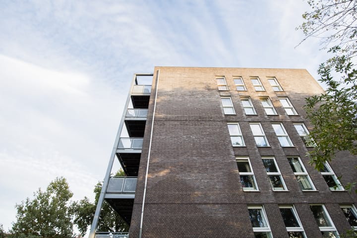 Photo 34 of Adriaan van Bergenstraat 62