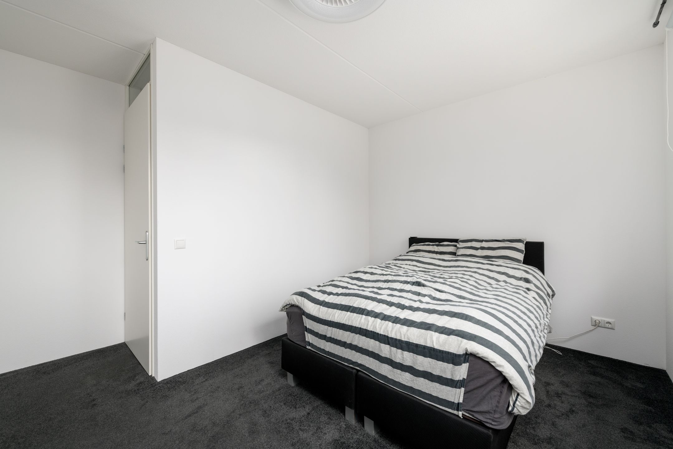 Foto 15 van Piet Mondriaanstraat 5