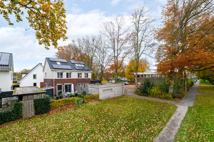 Foto 36 van Piet Mondriaanstraat 5