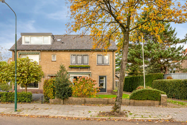 Photo 32 of Hellingweg 26