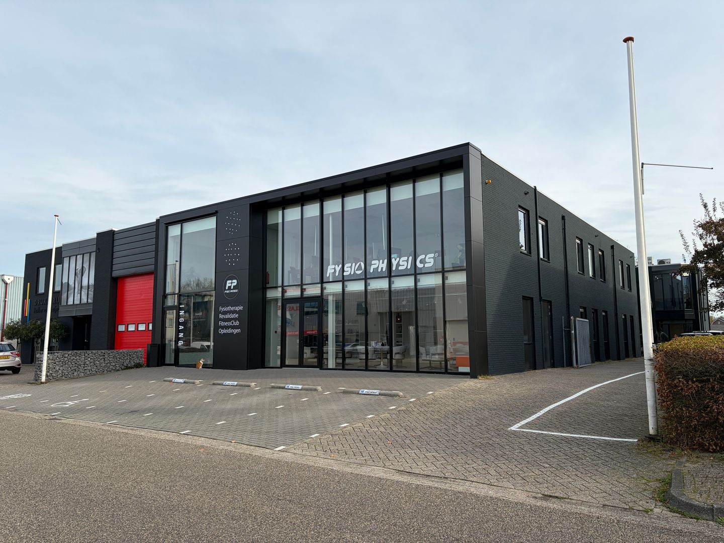 Bekijk foto 3 van Linnaeusweg 31