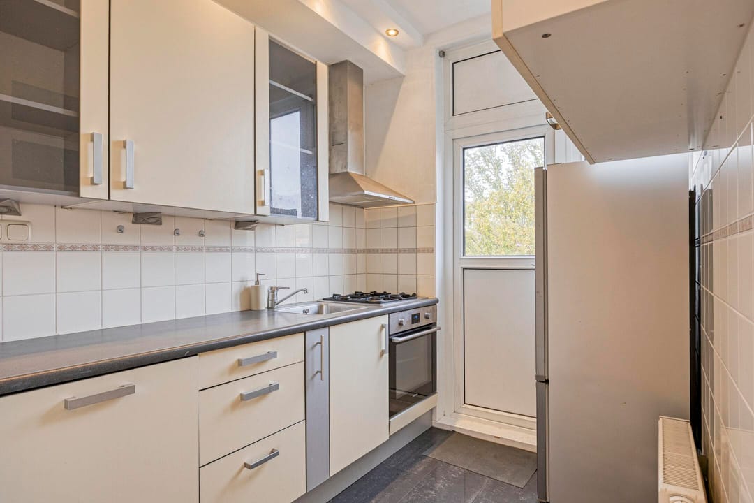 Foto 11 van Van Nideckstraat 31-B02