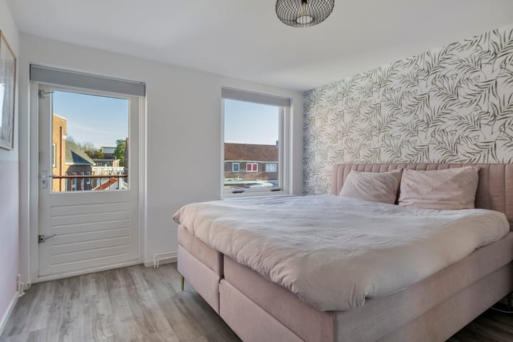 Photo 21 of Tulpstraat 4