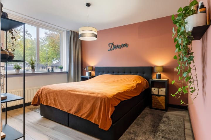 Photo 8 of Anna Bijnsring 230