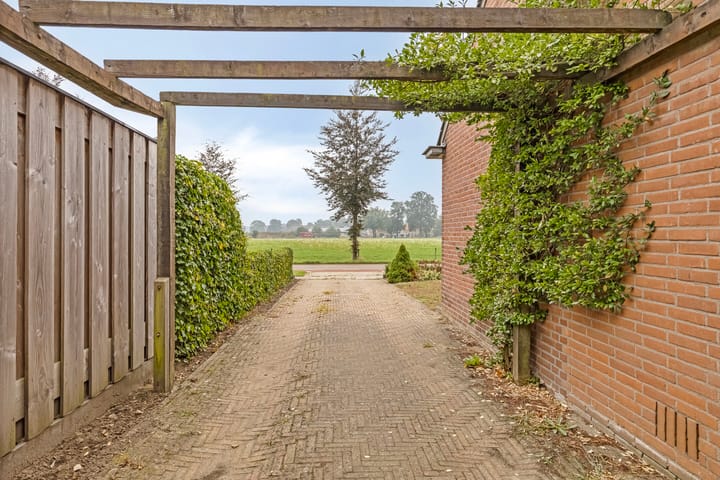 Foto 37 van Ruurloseweg 63