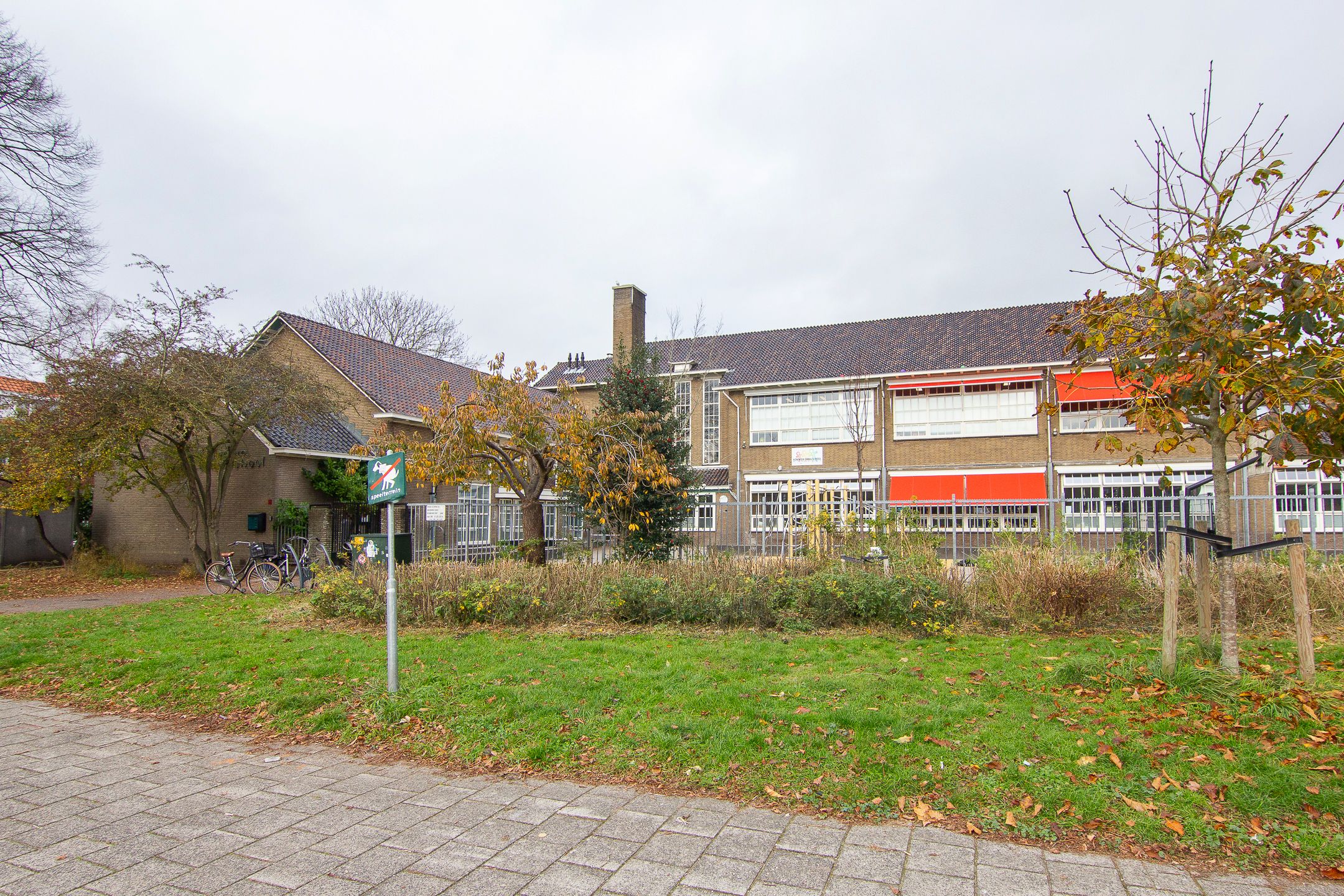 Foto 33 van Batavierenplantsoen 24