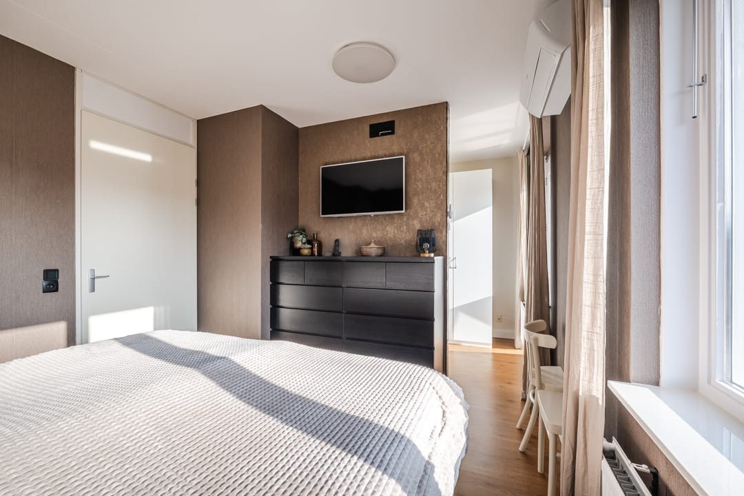 Photo 23 of Mensinge 8