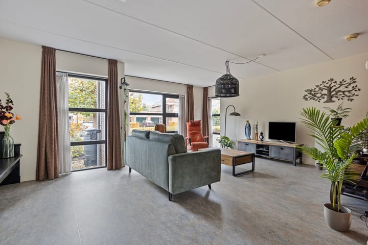 Photo 2 of Peseta 14