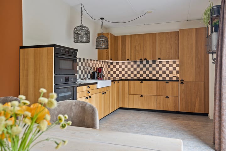 Photo 15 of Peseta 14