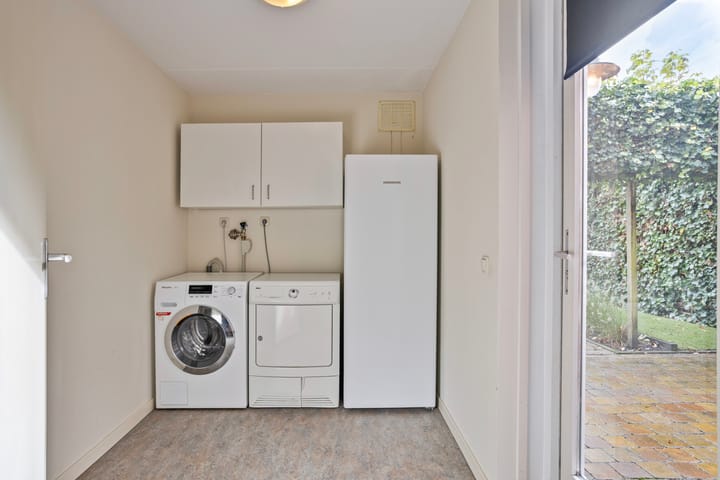 Photo 20 of Peseta 14