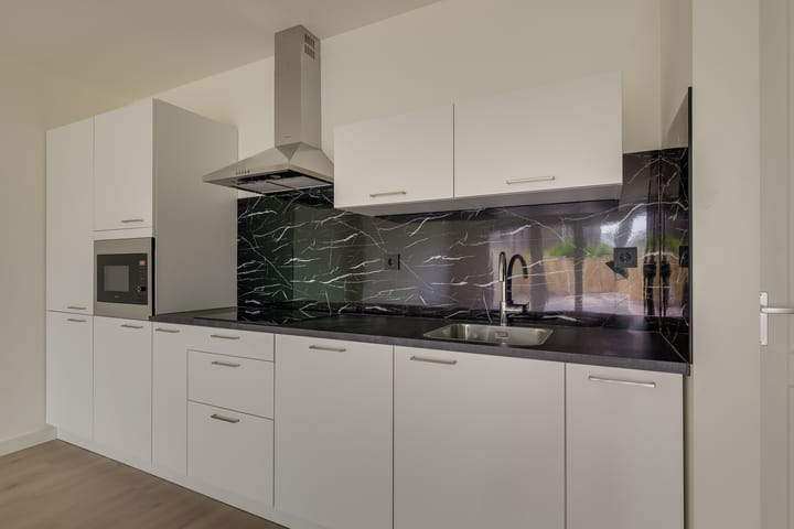 Photo 13 of Herensingel 2-B