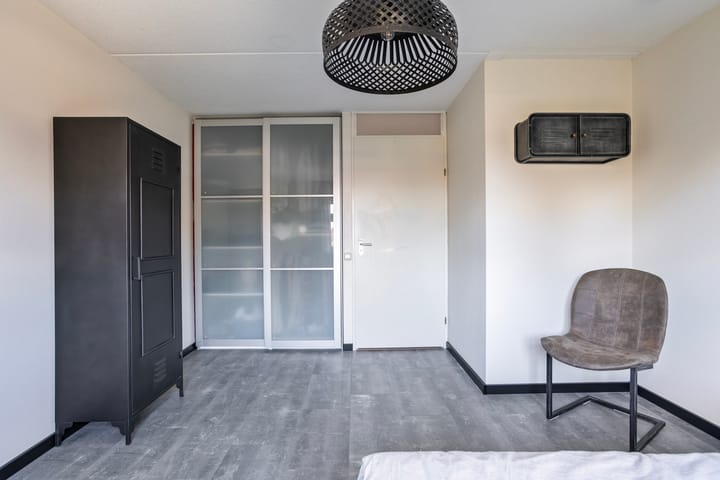 Photo 28 of Peseta 14