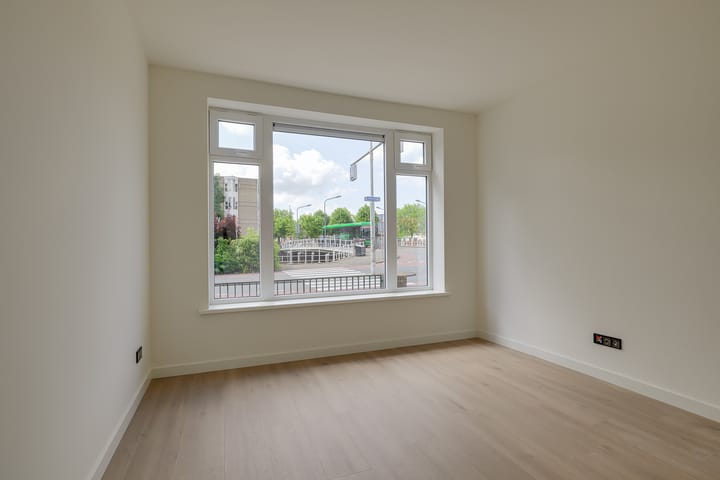 Photo 21 of Herensingel 2-B